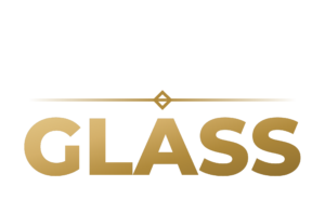 Logo Show Glass empilhado degrade cor branco