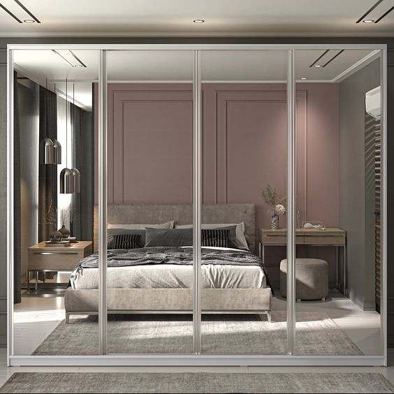 Quarto Com Guarda-Roupa Espelhado