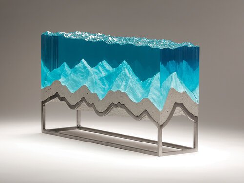 Arte Em Vidro De Ben Young: Entre Ondas E Sonhos
