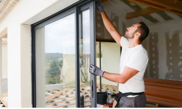 Janela Blindex - 10 Dicas de Arquiteto para seu ambiente! 12 Instalação De Janela De Vidro Preta