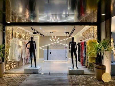 Fachada de loja shopping com vitrine Fachada De Loja Shopping Com Vitrine