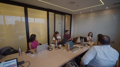 Pelicula Inteligente Segurança Vidro Polarizado De Privacidade Controle Fosco E Transparente Eletrica Opaco Energizada